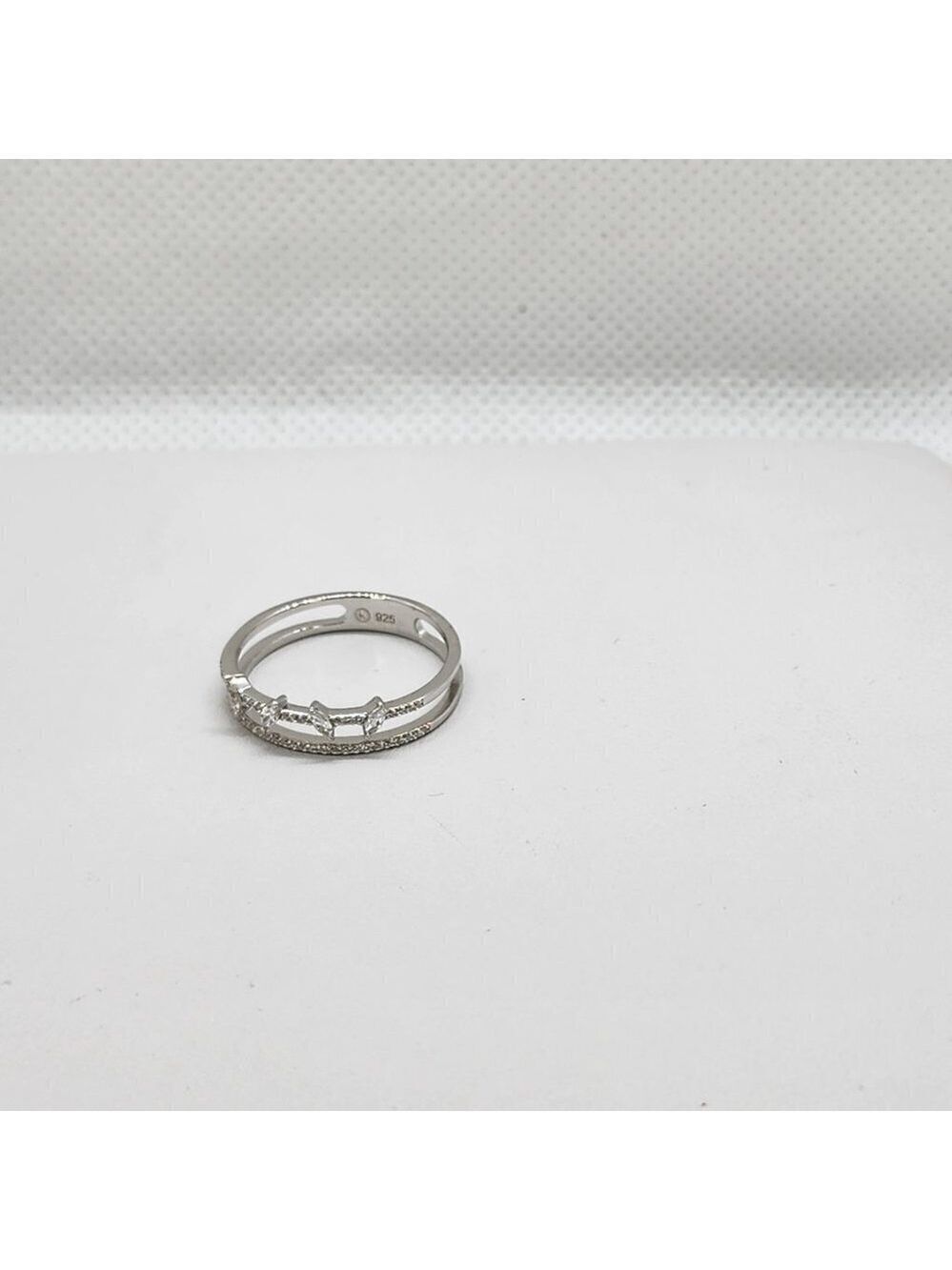 Brand New Sterling Silver 925 Gemstone Cz Ring - Picture 4 of 5
